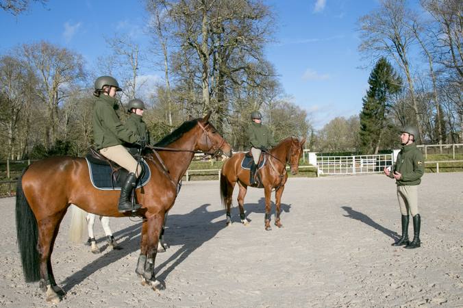 Becoming a riding instructor in France: preparing for training